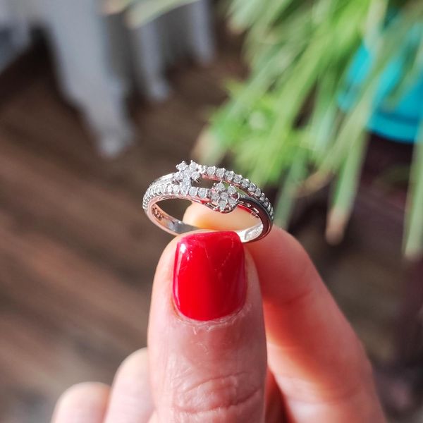 انگشتر نقره زنانه مدل جواهری شکوفه JW5054