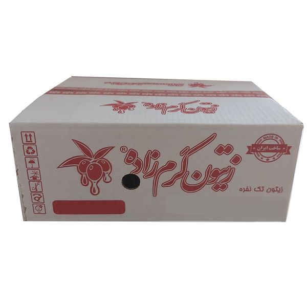 زیتون با مغز سیر کرم زاده - 70 گرم بسته 60 عددی