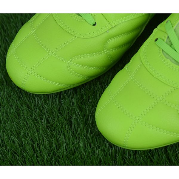 کفش فوتبال مردانه دیفانو مدل استوک دار کد C-8092