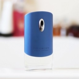 Givenchy label clearance blue